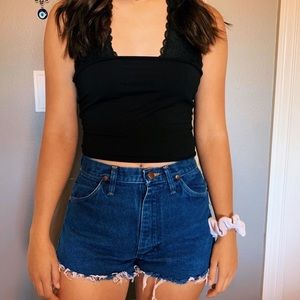 Wrangler Shorts - Wrangler jean shorts fit size 2-4 Wrangler Shorts - Wrangler jean shorts fit size 2-4